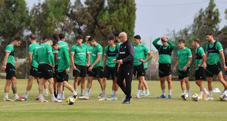 Ρεσιτάλ… κυνισμού από την Ομόνοια!