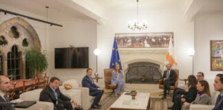 Χριστοδουλίδης σε Μέτσόλα: Στόχος μας ενίσχυση στρατηγικής αυτονομίας ΕΕ-προσέγγιση με την περιοχή