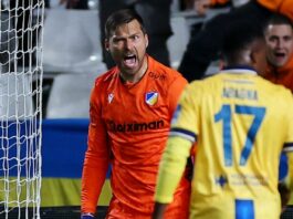 Έδειξε τα… δόντια του!