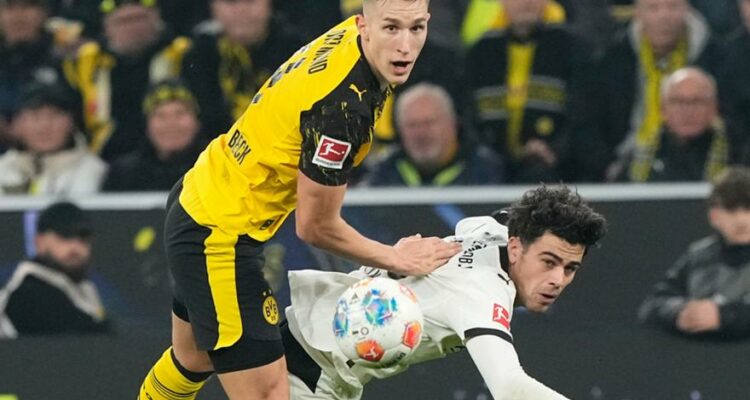 ap25353739274863 090052