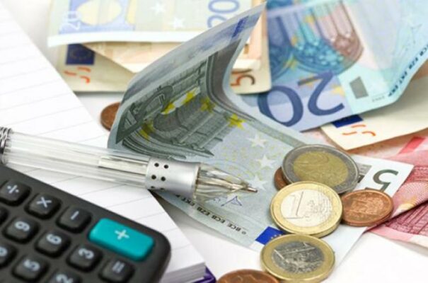 forologia foros taxes6601 605x400 w6DKCe