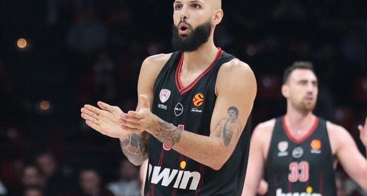 &Omicron;&Lambda;&Upsilon;&Mu;&Pi;&Iota;&Alpha;&Kappa;&Omicron;&Sigma;