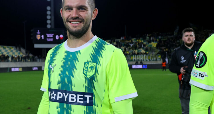 Τέλος ο Ανγκιέλσκι!