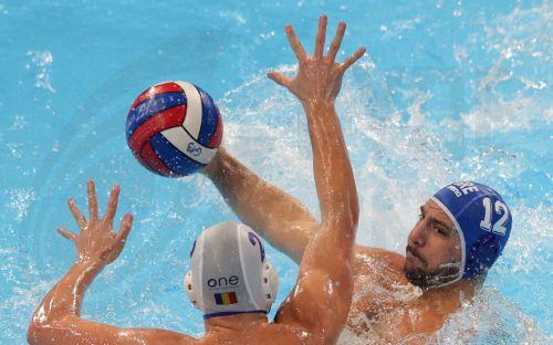 &Eta; &Epsilon;&lambda;&lambda;ά&delta;&alpha; &kappa;ό&nu;&tau;&rho;&alpha; &sigma;&tau;&eta;&nu; &Omicron;&upsilon;&gamma;&gamma;&alpha;&rho;ί&alpha; &gamma;&iota;&alpha; &mu;&iota;&alpha; &theta;έ&sigma;&eta; &sigma;&tau;&omicron;&nu; &tau;&epsilon;&lambda;&iota;&kappa;ό &tau;&omicron;&upsilon; &Epsilon;&upsilon;&rho;&omega;&pi;&alpha;ϊ&kappa;&omicron;ύ &Upsilon;&delta;&alpha;&tau;&omicron;&sigma;&phi;&alpha;ί&rho;&iota;&sigma;&eta;&sigmaf;