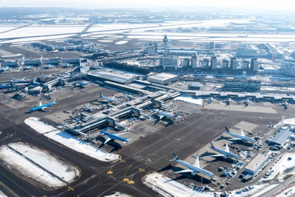 shutterstock 1917029447 scaled 1 600x400 XWRWmC