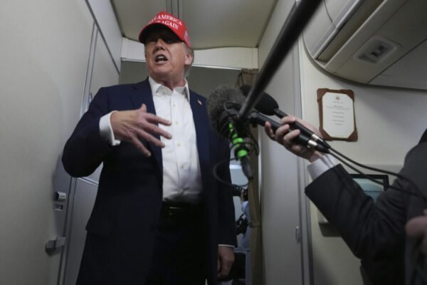 trump 600x400 XbKhW1