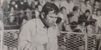 Η Νέα Σαλαμίνα αποχαιρετά τον Σπύρο Ντεμπάρσκι