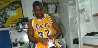 Σαν σήμερα: Ο «Μαγικός» Τζόνσον ξανά στο παρκέ (βίντεο)