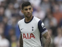 Απασφάλισε ο Ρομέρο – “Ντροπιαστικό που είχαμε μόνο 11 παίκτες διαθέσιμους”