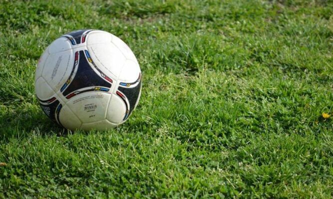 b mpala 2 667x400 St0vlA