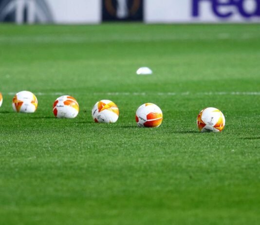 Η Ευρώπη παίζει μπάλα…