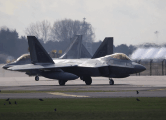 Νέα απειλή Τραμπ για Ιράν – Πώς αναδιατάσσουν οι ΗΠΑ τις δυνάμεις τους στη Μέση Ανατολή