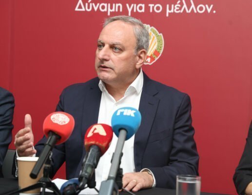 stefanou 3 517x400 IrTseD