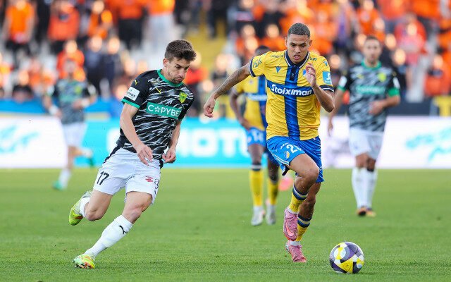 &Alpha;&Pi;&Omicron;&Epsilon;&Lambda; &ndash; &Alpha;&Epsilon;&Kappa; (&Beta;ί&nu;&tau;&epsilon;&omicron;)