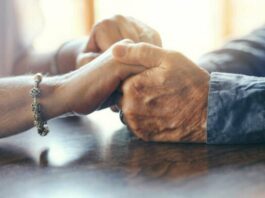 Δημογραφική καμπή με κοινωνικές συνέπειες