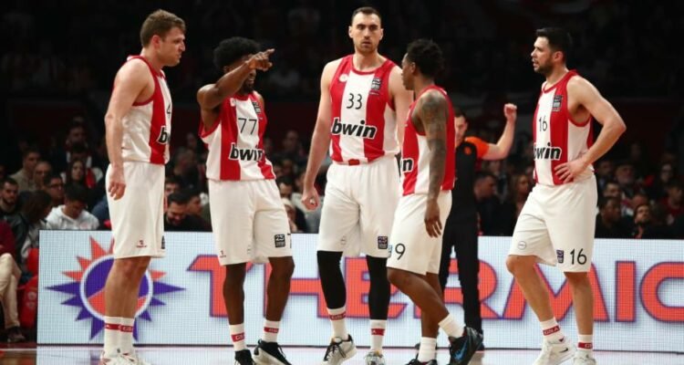 &Nu;&tau;έ&rho;&mu;&pi;&iota; &kappa;&omicron;&rho;&upsilon;&phi;ή&sigmaf; &sigma;&tau;&eta;&nu; &Epsilon;&upsilon;&rho;&omega;&lambda;ί&gamma;&kappa;&alpha;