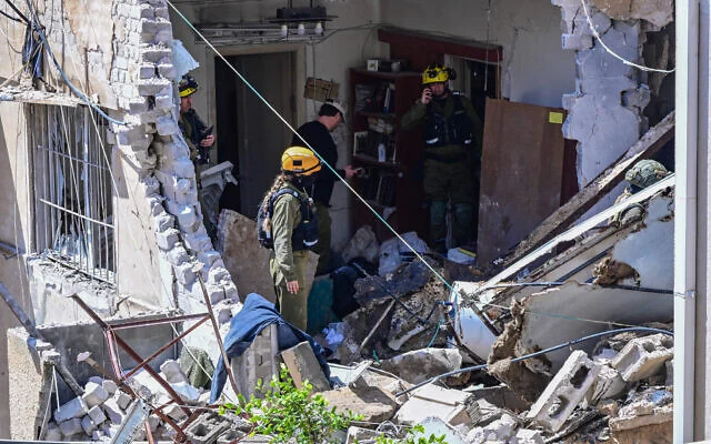 F260322AVS20 640x400 1 zeV1Wm