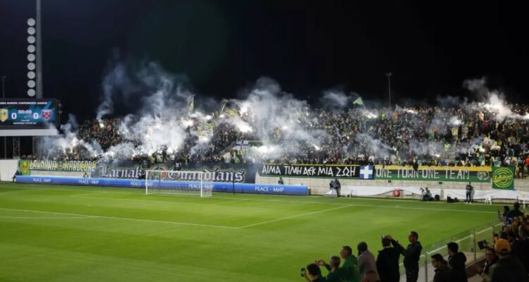 &Alpha;&nu;&alpha;&kappa;&omicron;ί&nu;&omega;&sigma;&epsilon; sold out &eta; &Alpha;&Epsilon;&Kappa;!