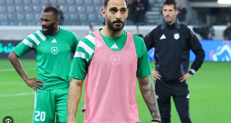 &Pi;&epsilon;&rho;&iota;&mu;έ&nu;&omicron;&upsilon;&nu; &pi;&omicron;&lambda;&lambda;ά&hellip;