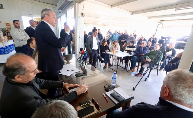 akelafthodis 5 654x400 3jQ2ZY