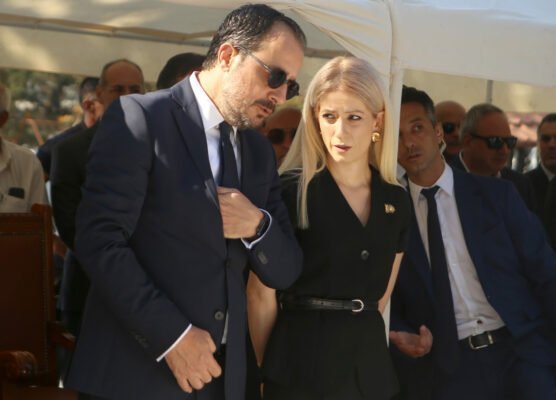 annitaxristodoulidis 556x400 mVbJRo