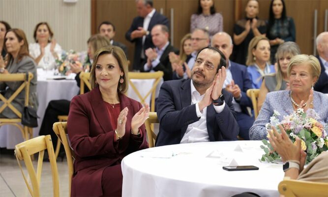 b foreas1 667x400 jecOLv