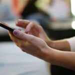 b woman sms phone pic1 150x150 DKkrDz