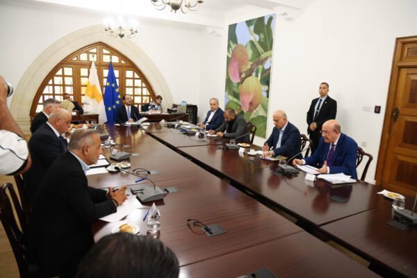 ethniko 3 600x400 1HpzJg