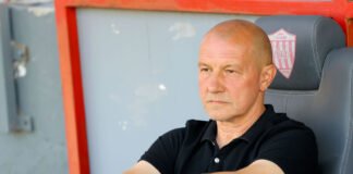 Ο Εθνικός ψάχνει επανεκκίνηση με Μιχαΐλοβιτς