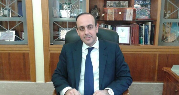 &Upsilon;&pi;ό&theta;&epsilon;&sigma;&eta; &Phi;&alpha;ί&delta;&omega;&nu;&omicron;&sigmaf;: &Delta;&iota;&alpha;&kappa;&omicron;&pi;ή &Sigma;&tau;&eta; &Lambda;&epsilon;&mu;&epsilon;&sigma;ό &ndash; &Pi;&alpha;&rho;&alpha;&pi;&omicron;&mu;&pi;ή &sigma;&tau;&eta;&nu; &Pi;ά&phi;&omicron;