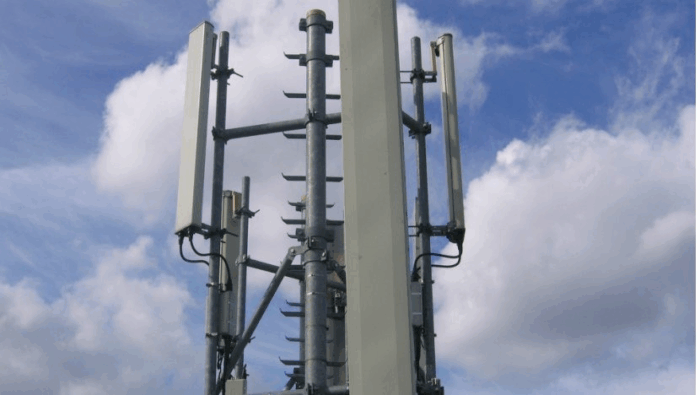 image 443 700x395 7GdAvp