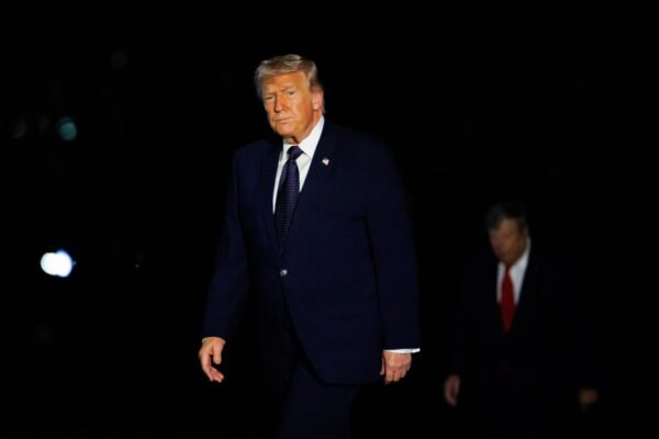 trump 19 600x400 J8pv06