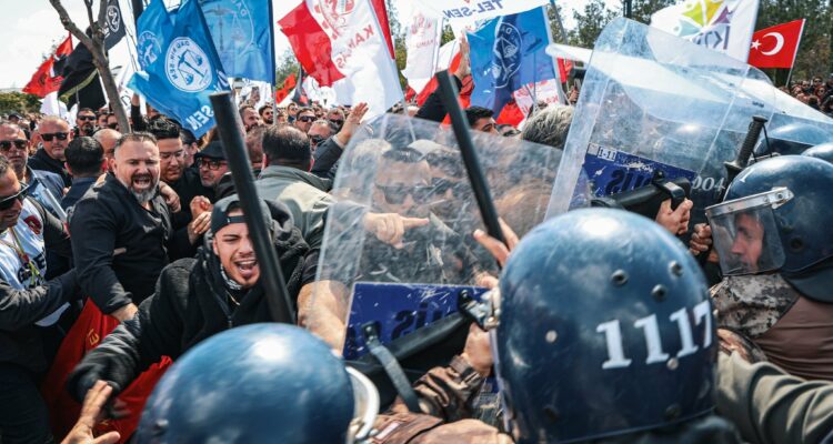 &Kappa;&rho;ί&sigma;&eta; &kappa;&alpha;&iota; &kappa;&omicron;&iota;&nu;&omega;&nu;&iota;&kappa;ή &omicron;&rho;&gamma;ή &sigma;&tau;&eta;&nu; &tau;&omicron;&upsilon;&rho;&kappa;&omicron;&kappa;&upsilon;&pi;&rho;&iota;&alpha;&kappa;ή&nbsp;&kappa;&omicron;&iota;&nu;ό&tau;&eta;&tau;&alpha;