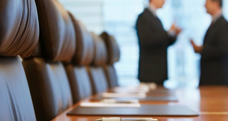 &Pi;&Delta;&Sigma;: &laquo;&Kappa;ό&kappa;&kappa;&iota;&nu;&eta; &gamma;&rho;&alpha;&mu;&mu;ή&raquo; &tau;&omicron; &delta;&iota;&kappa;&eta;&gamma;&omicron;&rho;&iota;&kappa;ό &alpha;&pi;ό&rho;&rho;&eta;&tau;&omicron; &sigma;&tau;&iota;&sigmaf; έ&rho;&epsilon;&upsilon;&nu;&epsilon;&sigmaf;