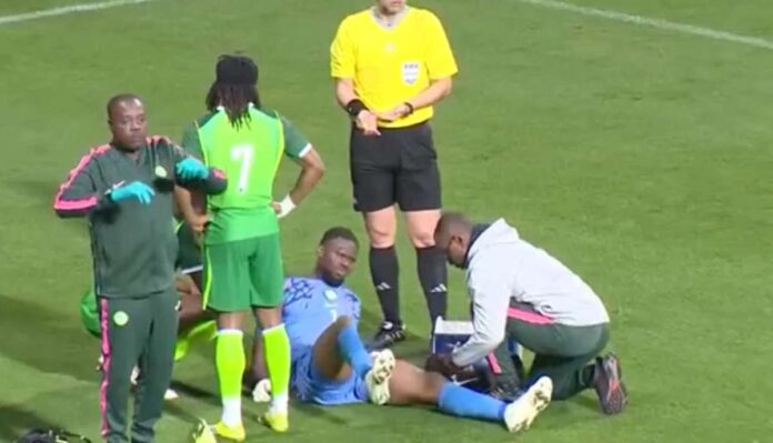 &Tau;&rho;&alpha;&upsilon;&mu;&alpha;&tau;ί&sigma;&tau;&eta;&kappa;&epsilon; &omicron; &Omicron;&upsilon;&zeta;ό&chi;&omicron;