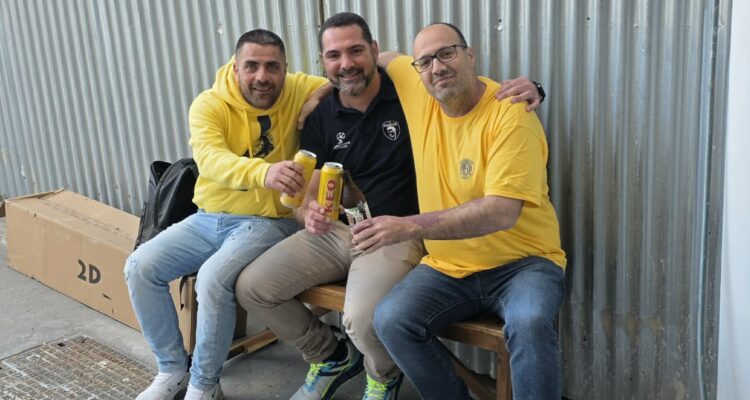 &Mu;&pi;&upsilon;&rho;ί&tau;&sigma;&alpha; &sigma;&tau;&omicron; pregame &gamma;&iota;&alpha; &Alpha;&Epsilon;&Lambda;ί&sigma;&tau;&epsilon;&sigmaf; &kappa;&alpha;&iota;&hellip;. &Pi;&alpha;&phi;ί&tau;&eta;