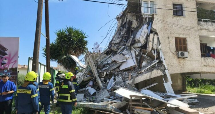 &laquo;&Sigma;&alpha;&phi;ά&rho;&iota;&raquo; &gamma;&iota;&alpha; &epsilon;&pi;&iota;&kappa;ί&nu;&delta;&upsilon;&nu;&epsilon;&sigmaf; &omicron;&iota;&kappa;&omicron;&delta;&omicron;&mu;έ&sigmaf; &mu;&epsilon;&tau;ά &tau;&eta;&nu; &tau;&rho;&alpha;&gamma;&omega;&delta;ί&alpha;