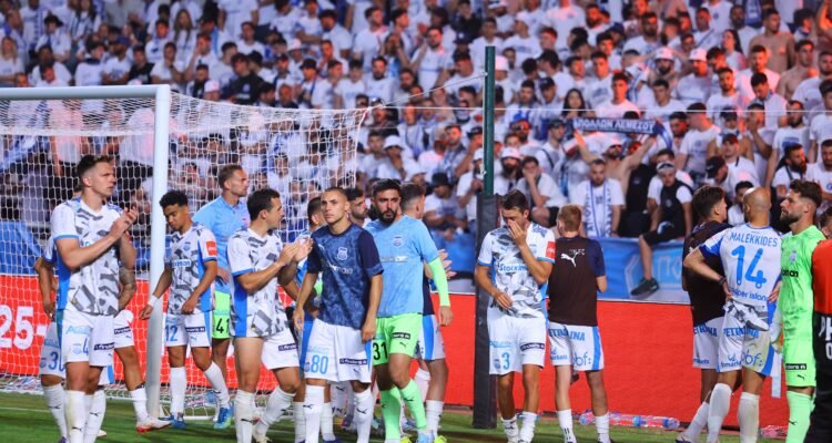 &Alpha;&pi;ό&lambda;&lambda;&omega;&nu;&alpha;&sigmaf;:&nbsp;&Mu;&epsilon;&tau;&alpha;&xi;ύ &alpha;&pi;&omicron;&gamma;&omicron;ή&tau;&epsilon;&upsilon;&sigma;&eta;&sigmaf; &kappa;&alpha;&iota; &pi;&epsilon;&rho;&eta;&phi;ά&nu;&iota;&alpha;&sigmaf;