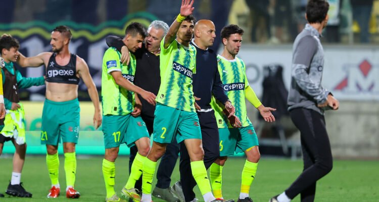 aek