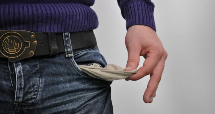 no money 4865814 1920 1024x6801 1 dq4Xou