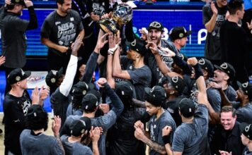w31 83543SanAntonioSpurs