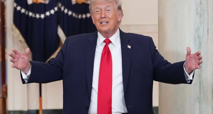 trump 26 scaled LWrKmS