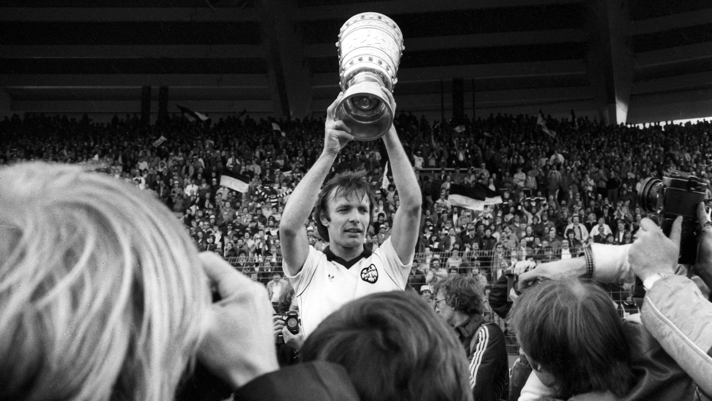 voerbel cup
