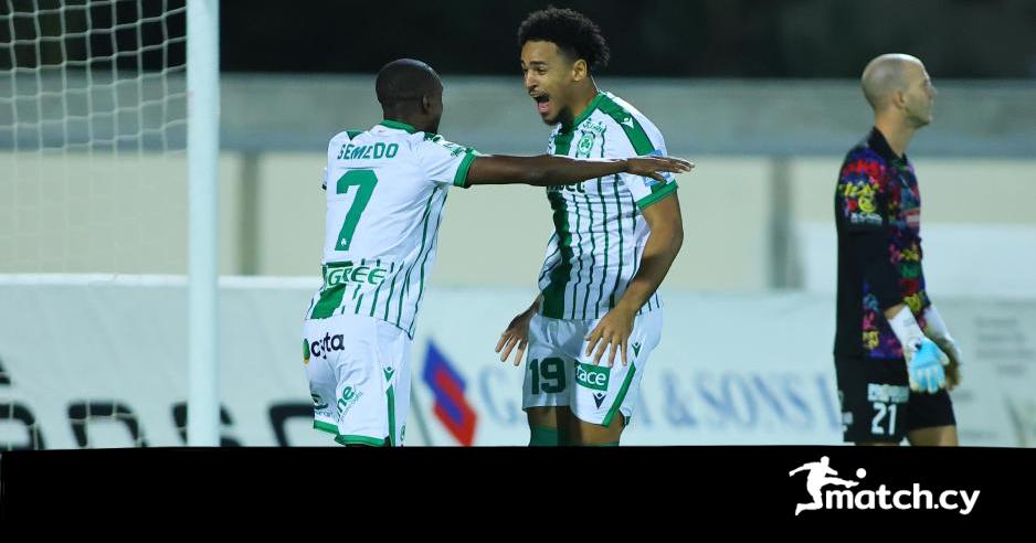 Σταθερά στην κορυφή!