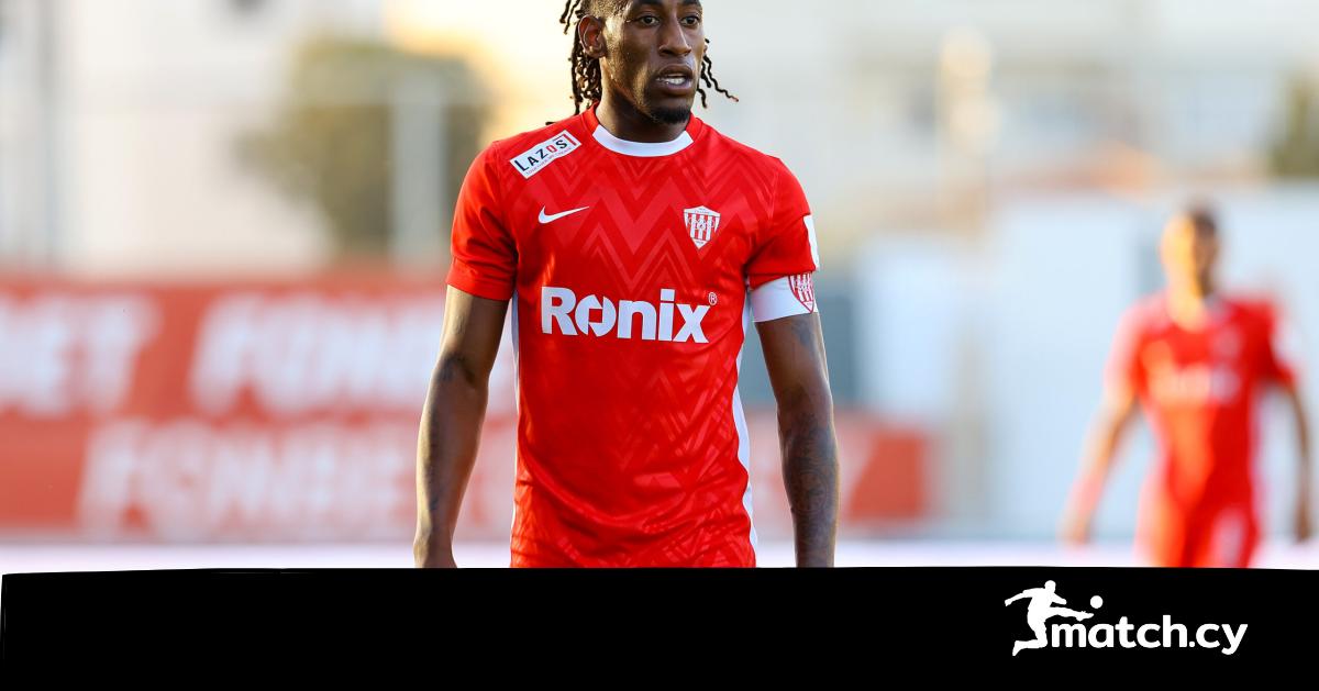 Διαψεύδουν για Καρλίτος στη Νέα Σαλαμίνα