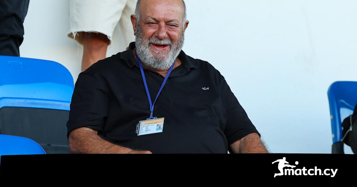 Προβληματίζεται έντονα ο Κίκης Φιλίππου